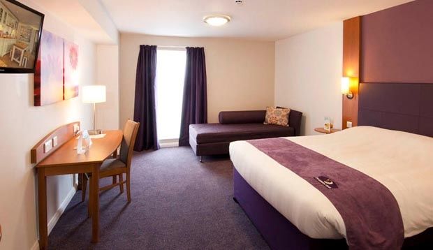 Premier Inn London Дагенем Экстерьер фото